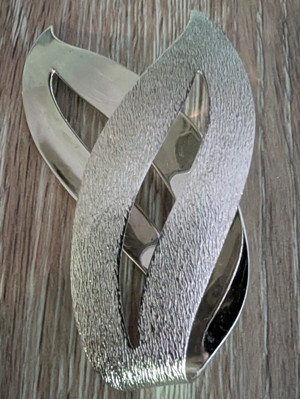 Sarah Coventry Silver Tone "Satin Flame" Textured And Smooth Brooch